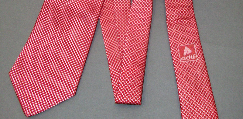 Corbata de Adif